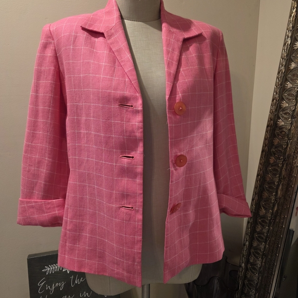 *Vintage* Jones New York Signature Blazer. 100% Linen. 'Tulip Pink'. Size 4. - Picture 6 of 8